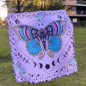 Lonita Fly