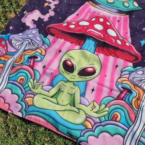 Lonita Alien Om